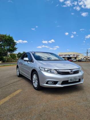HONDA CIVIC 2.0 LXR 16V FLEX 4P AUTOMÁTICO HONDA CIVIC 2.0 LXR 16V FLEX 4P AUTOMÁTICO